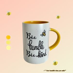 NWT BEE MUG